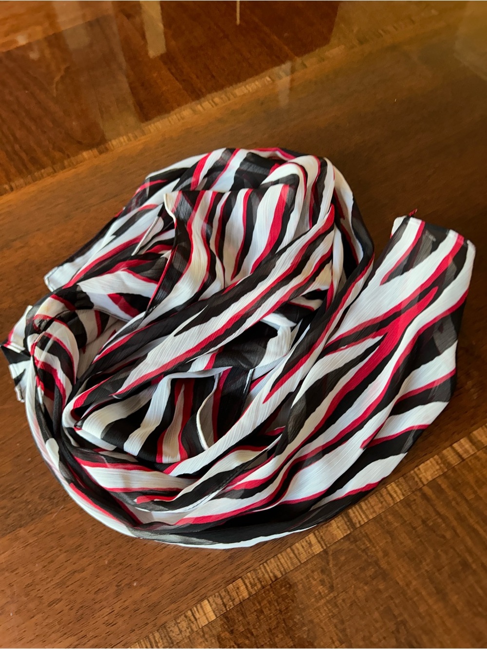 Kasper Black White and Red Striped Lightweight Scarf 10“ x 59“